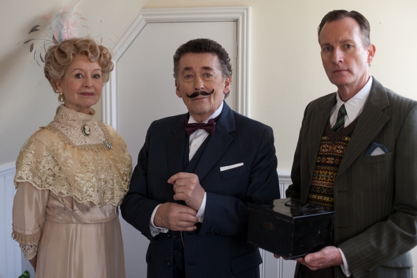 Photo Flash: First Look at Liza Goddard, Robert Powell and Robin McCallum in BLACK COFFEE Image