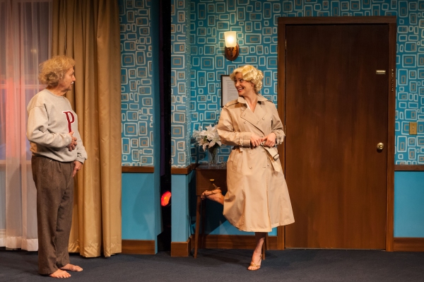 Photo Flash: First Look at Nora Theatre's INSIGNIFICANCE 