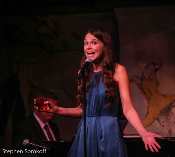 Photo Coverage: Broadway-Bound Sutton Foster Returns to the Cafe Carlyle! 