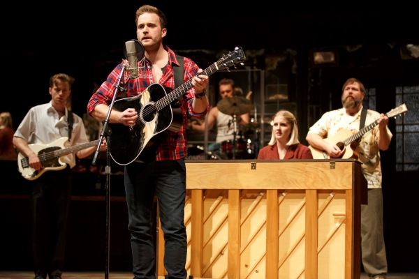 Photo Flash: Sneak Peek - ONCE Comes to Adrienne Arsht Center for the Performing Arts, Feb 2014 Image