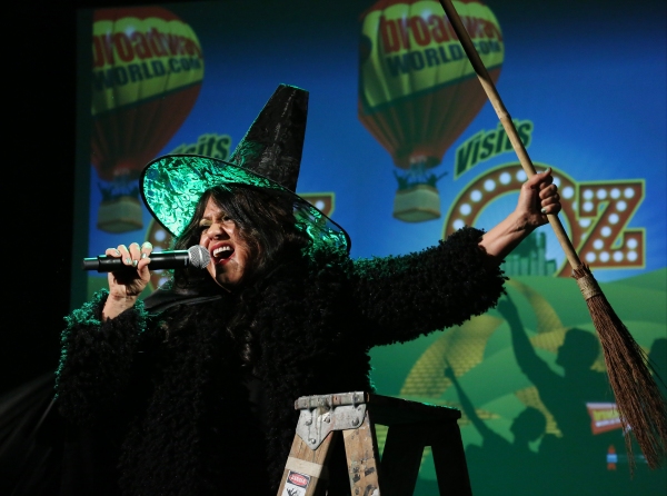 Photo Coverage: BROADWAYWORLD.COM VISITS OZ  The Concert - Part Three  Image