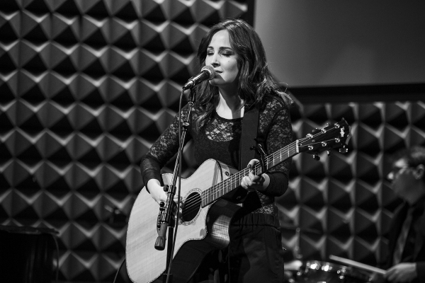 Photo Coverage: Idina Menzel, Kerry Butler and More Perform for LIVING FOR TODAY!  Image