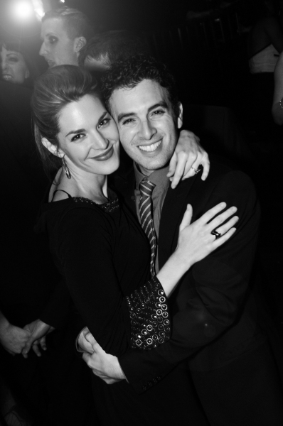 Jarrod Spector with wife, Kelli Barrett Photo