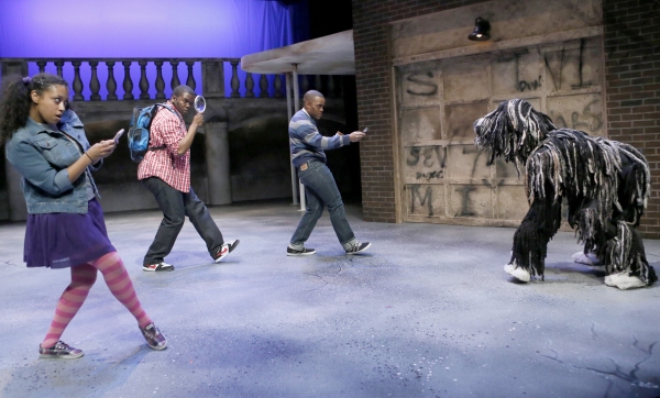 Photo Flash: First Look at MR. CHICKEE'S FUNNY MONEY at Chicago Children's Theatre Image