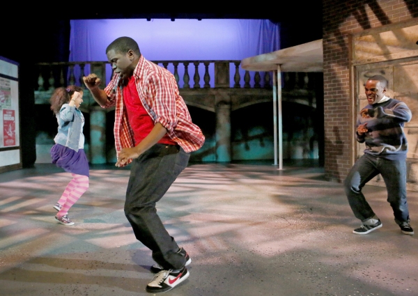 Photo Flash: First Look at MR. CHICKEE'S FUNNY MONEY at Chicago Children's Theatre Image
