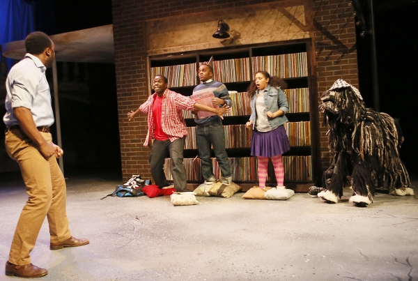 Photo Flash: First Look at MR. CHICKEE'S FUNNY MONEY at Chicago Children's Theatre Image