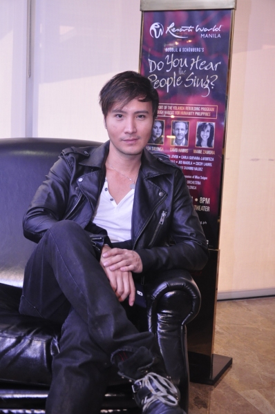 Photo Coverage: DO YOU HEAR THE PEOPLE SING? in Manila Meets the Press Image