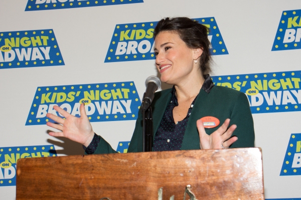 Photo Coverage: Idina Menzel and Broadway League Announce KIDS NIGHT OF BROADWAY's 2014 Festivities Image