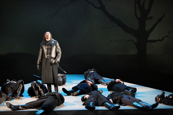 Photo Flash: First Look at the Minnesota Opera's Production of MACBETH with Greer Grimsley and Brenda Harris Image