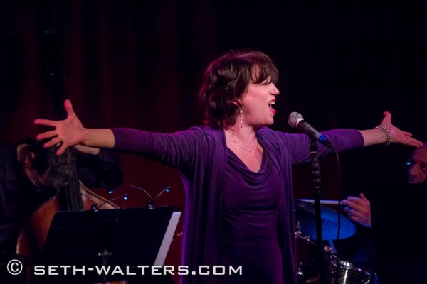 Photo Flash: Jamie deRoy Takes Birdland Stage with Patrick Page, Beth Leavel & More 