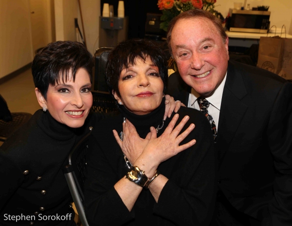 Photo Coverage: Michele Lee Opens at 54 Below Image