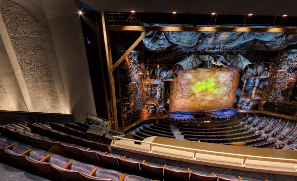 Photo Flash: Tour Broadway's Gershwin Theatre- See WICKED Up-Close! Image