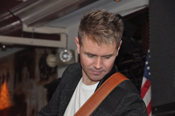 Photo Coverage: Ryan Kelly and Neil Byrne Acoustic By Candlelight Tour Stops at Rory Dolan's 