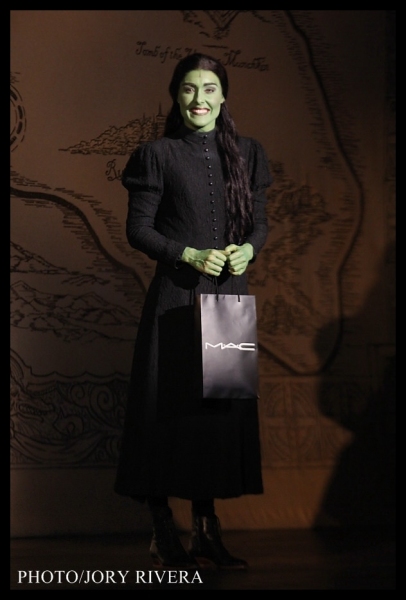 Photo Coverage: WICKED-Manila Holds Live Auction for Typhoon Victims Image