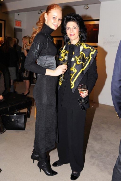 Photo Flash: NY's Top Collectors and More Turn Out for Robert Farber Retrospective at Cavalier Gallery  Image