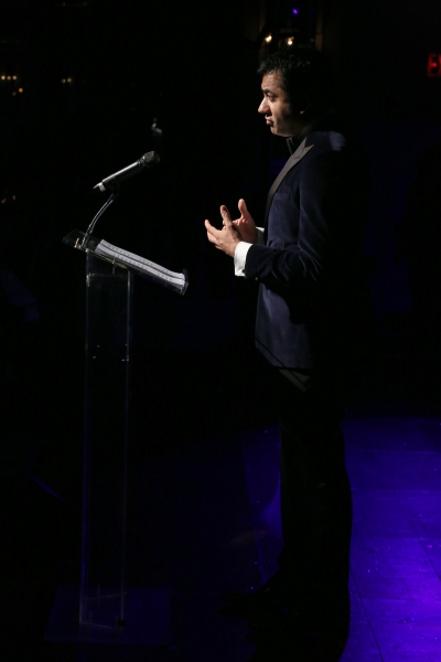 Photo Coverage: A Legen-Dary Tribute! Zachary Levi, Audra McDonald & More Honor Neil Patrick Harris at Drama League Gala Image