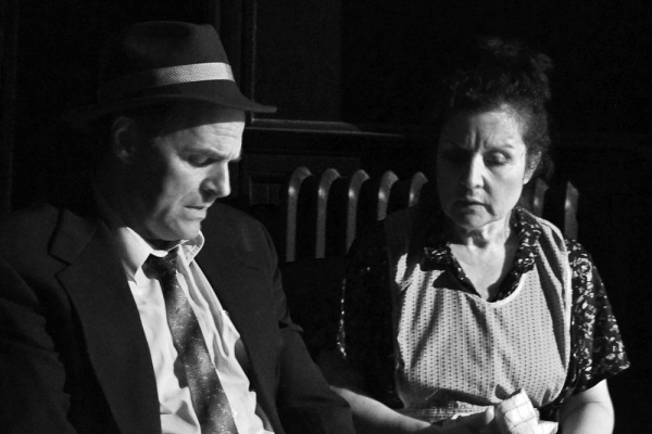 Photo Flash: First Look at Farmington Valley Stage's BRIGHTON BEACH MEMOIRS Image