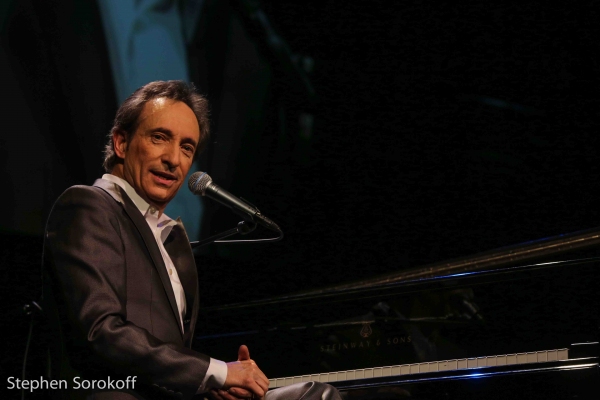 Photo Coverage: David Pomeranz Plays The Sylvia & Danny Kaye Playhouse Image