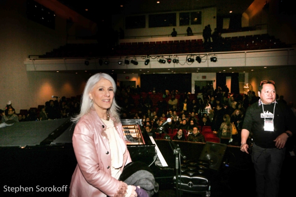 Photo Coverage: David Pomeranz Plays The Sylvia & Danny Kaye Playhouse Image