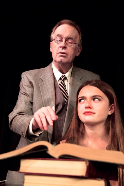 Photo Flash: First Look at Theatre Southwest's THE COLUMNIST Image