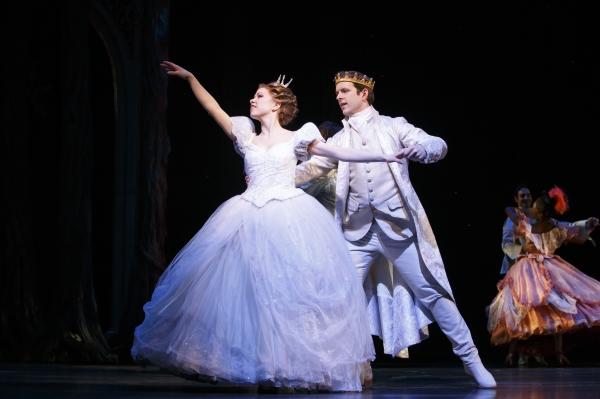 Photo Flash: First Look at Carly Rae Jepsen and Fran Drescher Onstage in CINDERELLA!  Image