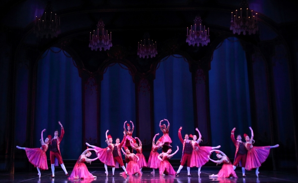 Photo Flash: First Look at Colorado Ballet's CINDERELLA, Running Now thru 2/23 