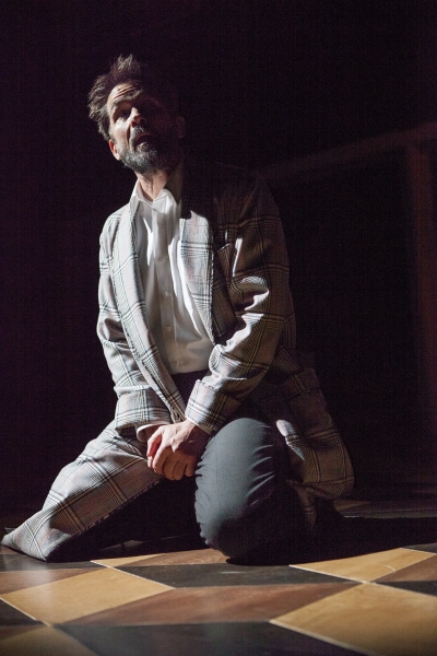 Photo Flash: First Look at Billy Campbell and More in THE WINTER'S TALE at The Old Globe Image