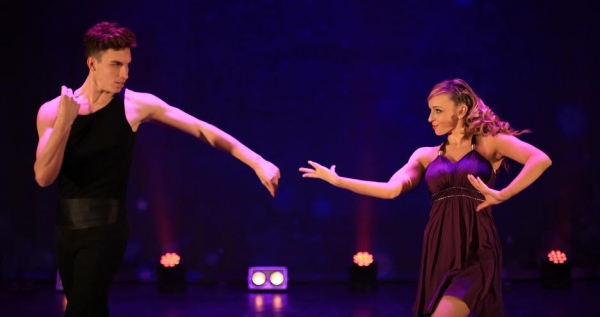 Photo Flash: First Look at UK Tour of AN EVENING OF DIRTY DANCING: THE TRIBUTE SHOW 