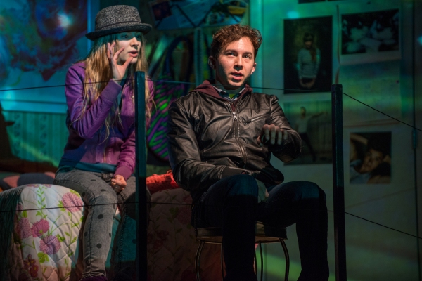Photo Flash: First Look at Steppenwolf's RUSSIAN TRANSPORT, Now Playing Through 5/11 