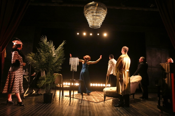 Photo Flash: First Look at Jessica Hecht, Dominic Fumusa and More in STAGE KISS at Playwrights Horizons Image
