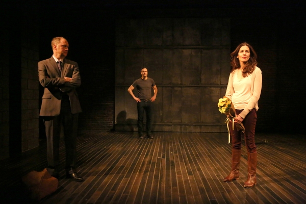 Photo Flash: First Look at Jessica Hecht, Dominic Fumusa and More in STAGE KISS at Playwrights Horizons Image