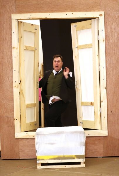 Photo Coverage: In Rehearsal with Zach Braff, Marin Mazzie & the Cast of BULLETS OVER BROADWAY! Image