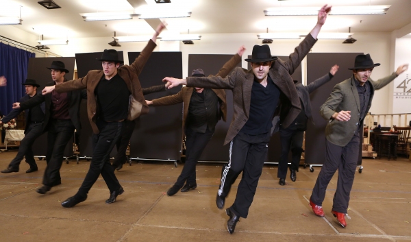 Photo Coverage: In Rehearsal with Zach Braff, Marin Mazzie & the Cast of BULLETS OVER BROADWAY! Image