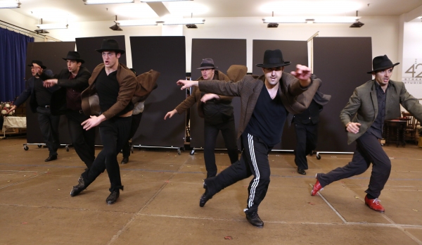 Photo Coverage: In Rehearsal with Zach Braff, Marin Mazzie & the Cast of BULLETS OVER BROADWAY! Image