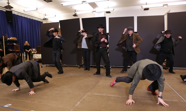 Photo Coverage: In Rehearsal with Zach Braff, Marin Mazzie & the Cast of BULLETS OVER BROADWAY! Image