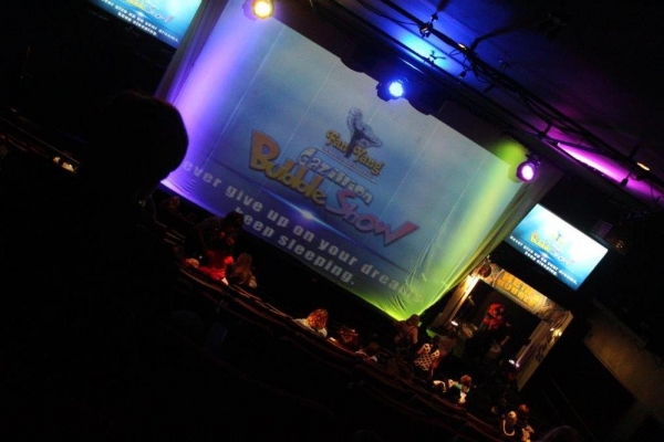 Photo Flash: GAZILLION BUBBLE SHOW Celebrates 7 Years in NYC Image