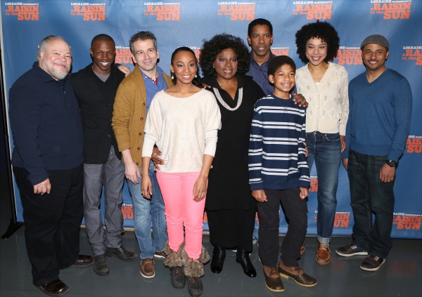 Photo Coverage: Denzel Washington & Company of A RAISIN IN THE SUN Meets the Press Image