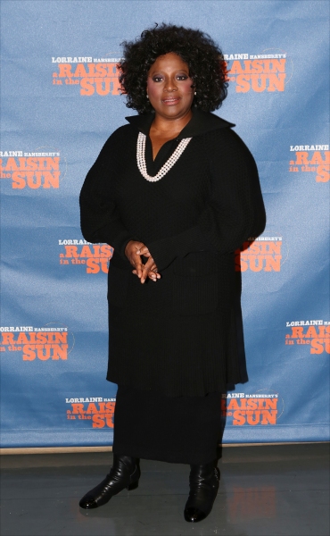 Photo Coverage: Denzel Washington & Company of A RAISIN IN THE SUN Meets the Press Image