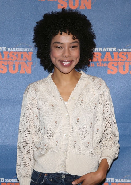 Photo Coverage: Denzel Washington & Company of A RAISIN IN THE SUN Meets the Press Image