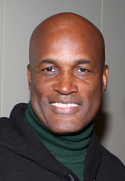 Photo Coverage: Denzel Washington & Company of A RAISIN IN THE SUN Meets the Press Image