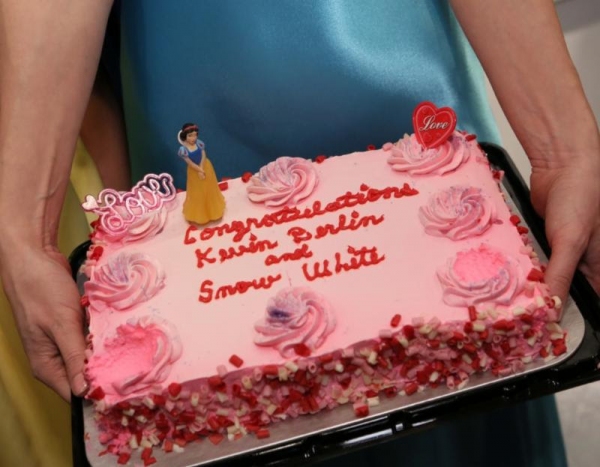 Photo Flash: Renowned Artist Kevin Berlin Ties the Knot with Snow White - First Look! Image