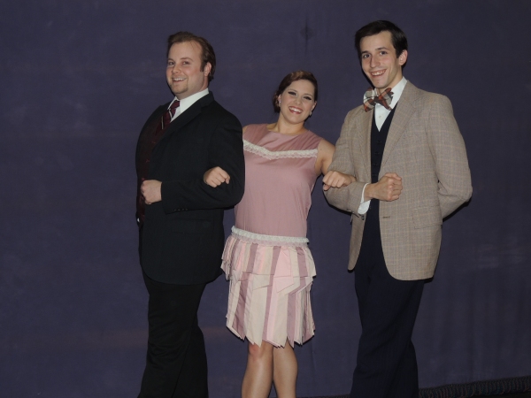 Photo Flash: First Look at Way Off Broadway's SINGIN' IN THE RAIN Image