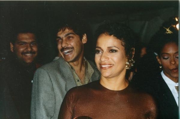 Photo Flashback: Looking Back at the 1994 Oscars  Image