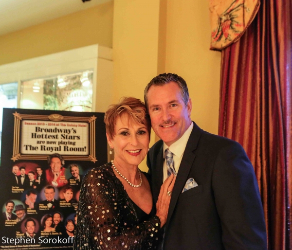 Photo Coverage: Amanda McBroom Plays the Colony Hotel in Palm Beach Image