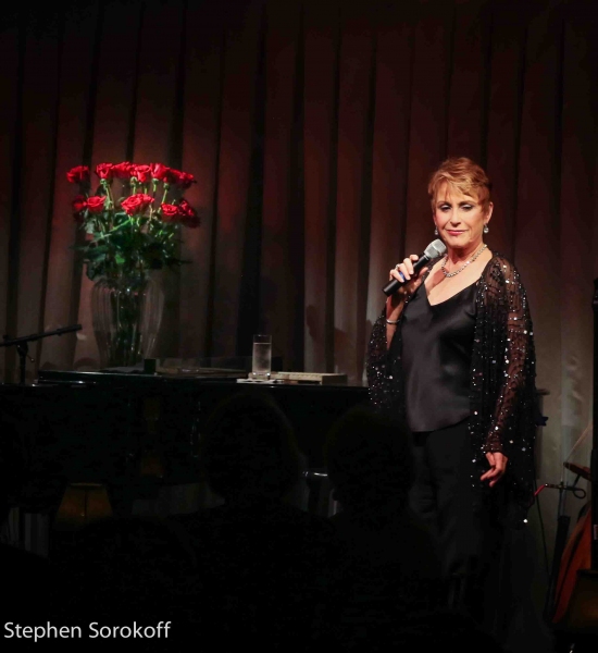 Photo Coverage: Amanda McBroom Plays the Colony Hotel in Palm Beach Image