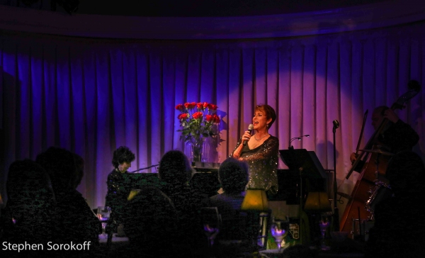 Photo Coverage: Amanda McBroom Plays the Colony Hotel in Palm Beach 