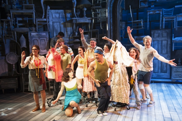 Photo Flash: First Look at Alysha Umphress, Mara Davi & More in Signature Theatre's BEACHES Image