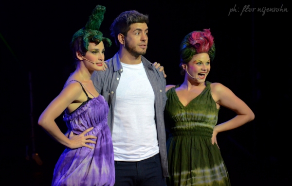 Photo Coverage: Y Un Día Nico Se Fue Image