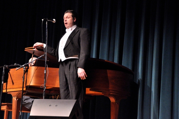 Photo Coverage: Anthony Kearns Gives Benefit Concert for Oasis Image