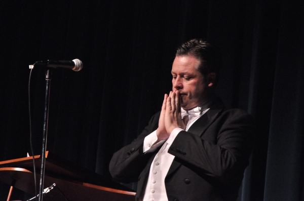 Photo Coverage: Anthony Kearns Gives Benefit Concert for Oasis Image